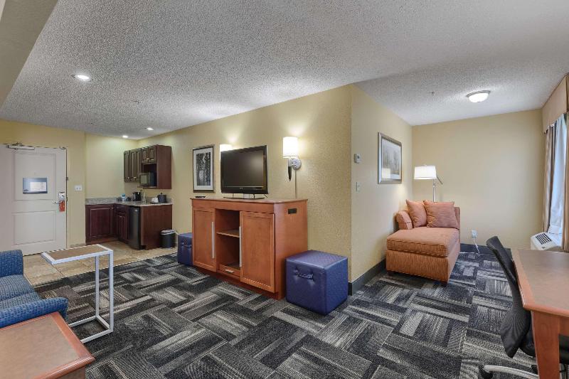 Hampton Inn Owensboro South image
