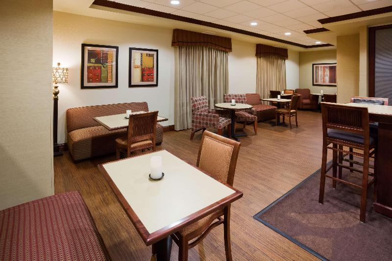 Hampton Inn Fairmont image