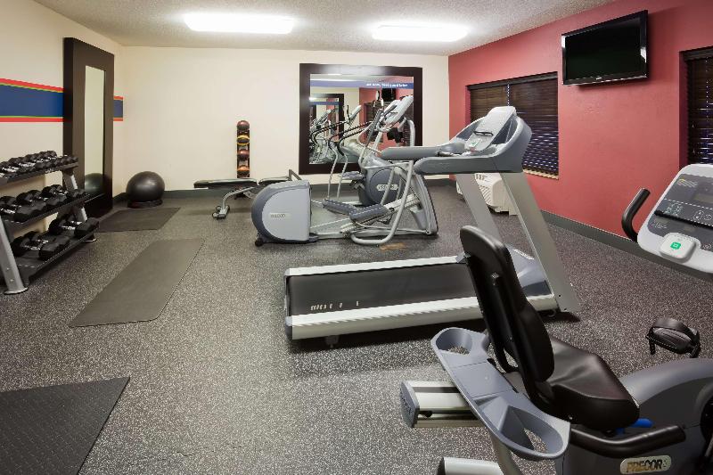Hampton Inn Fairmont image
