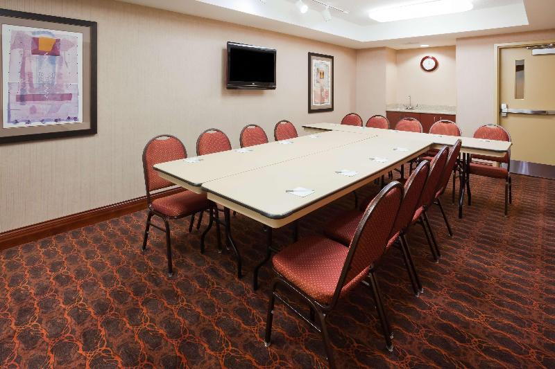 Hampton Inn Fairmont image