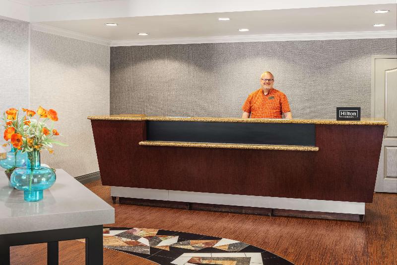 Hampton Inn Fairmont image