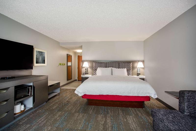 Hampton Inn Elkins image