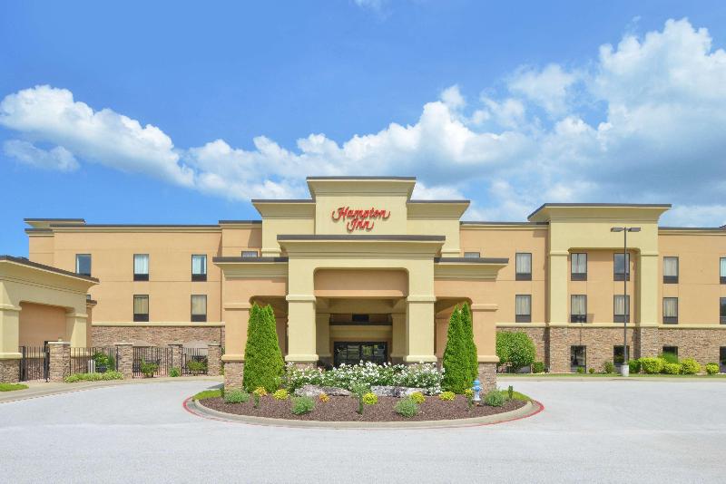 Hampton Inn Harrison image