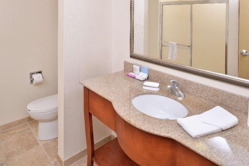 Hampton Inn Harrison image