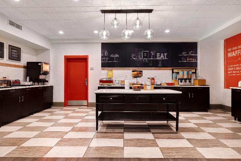 Hampton Inn Natchitoches image
