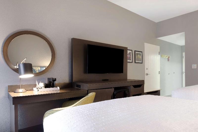 Hampton Inn Natchitoches image