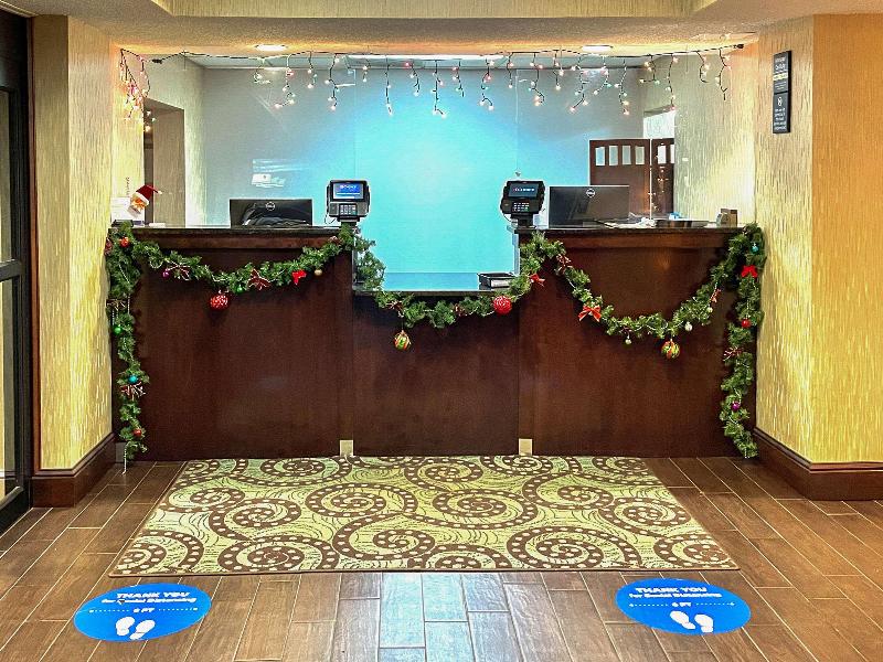 Comfort Inn Darien - North Brunswick image