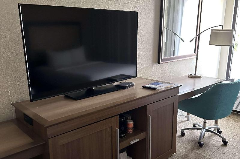 Comfort Inn Darien - North Brunswick image