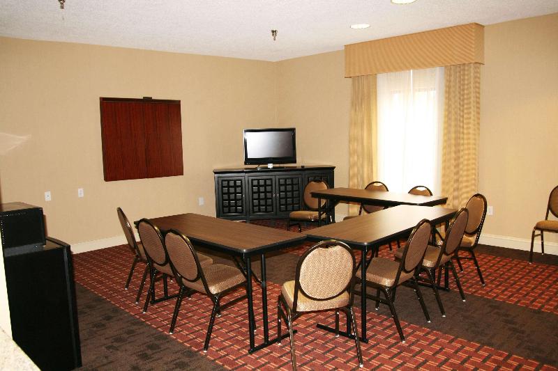 Hampton Inn Corydon image