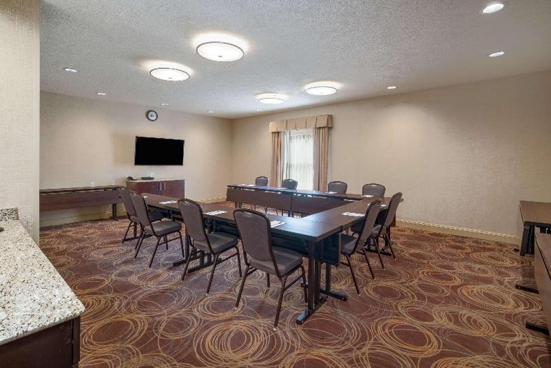 Hampton Inn Corydon image