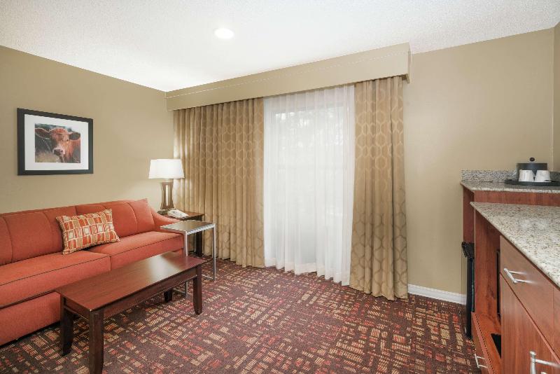 Hampton Inn Corydon image