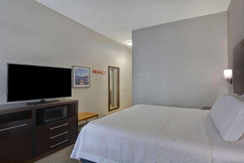 Hampton Inn Greenwood image