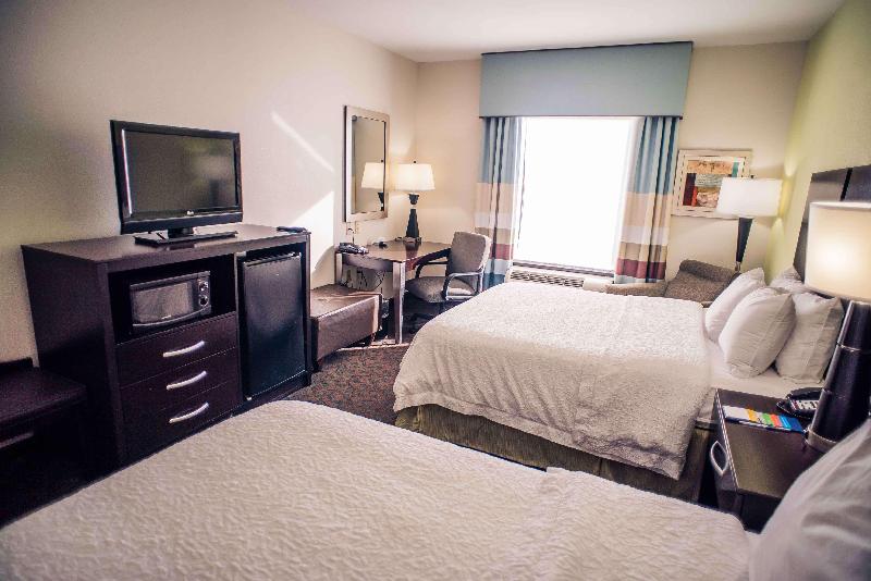 Hampton Inn Monticello image