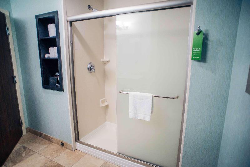 Hampton Inn Monticello image