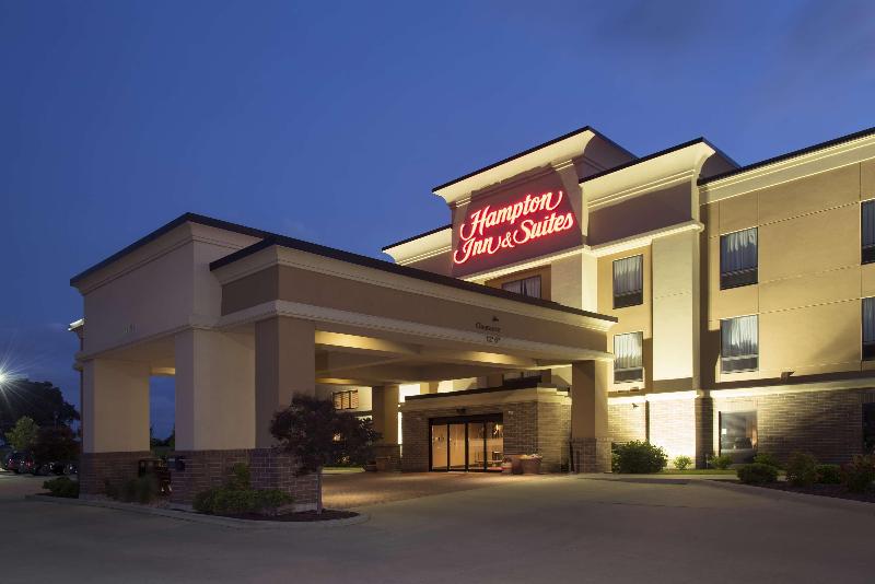 Hampton Inn AND Suites Crawfordsville
