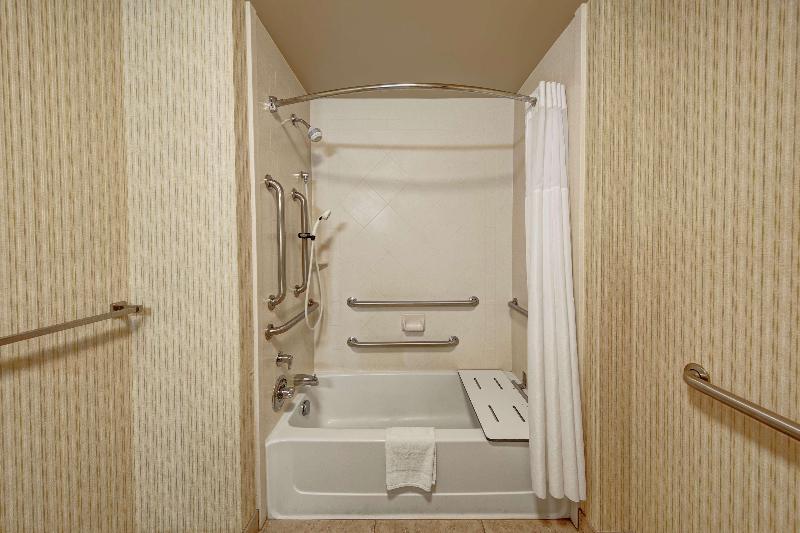 Hampton Inn Blytheville image