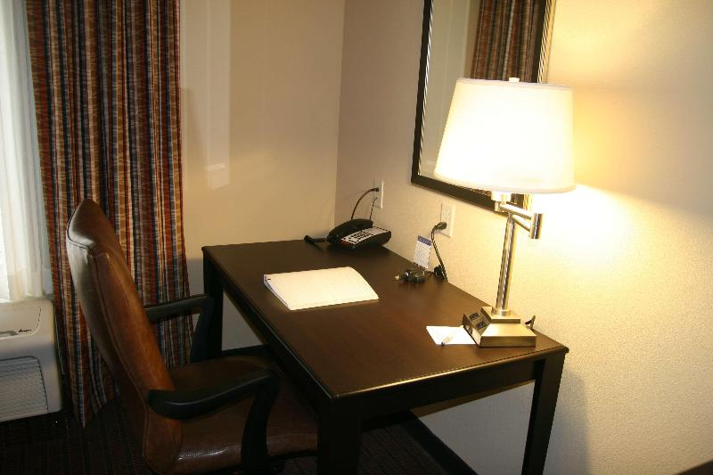 Hampton Inn La Junta image