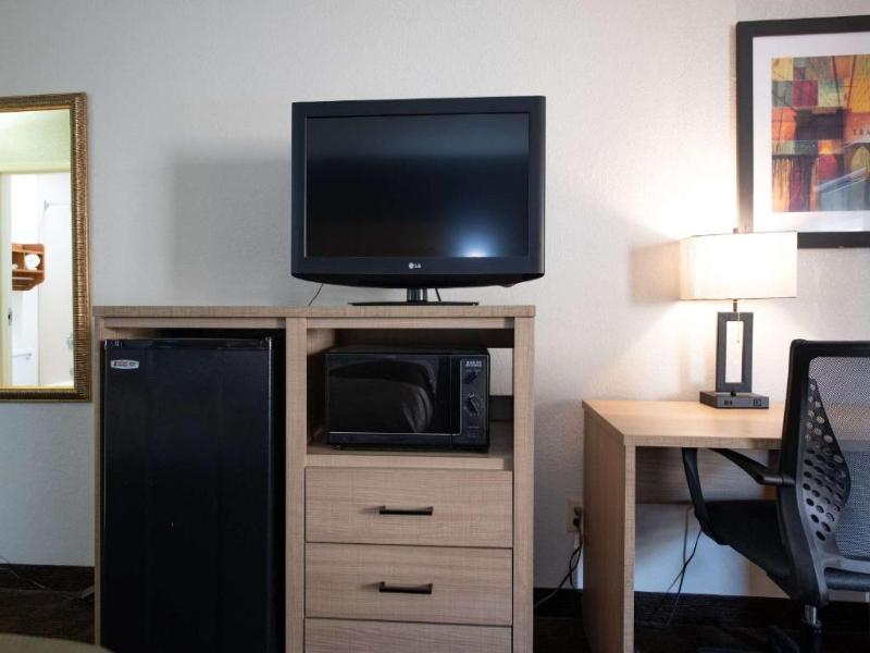 Quality Inn Monroe 4