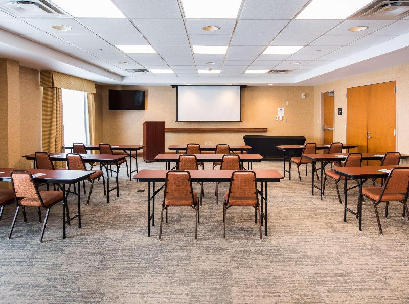 Hampton Inn Presque Isle image
