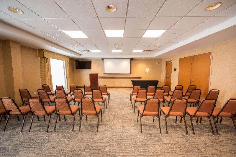 Hampton Inn Presque Isle image