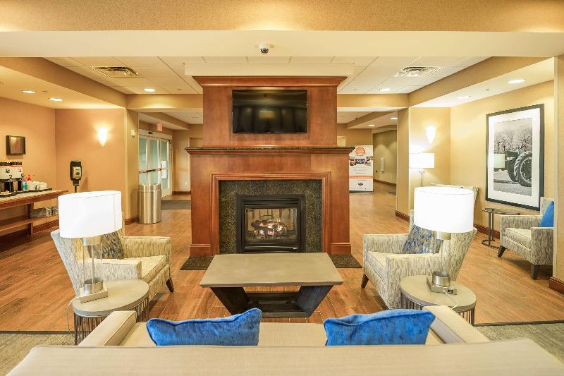 Hampton Inn Presque Isle image