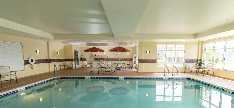 Hampton Inn Presque Isle image