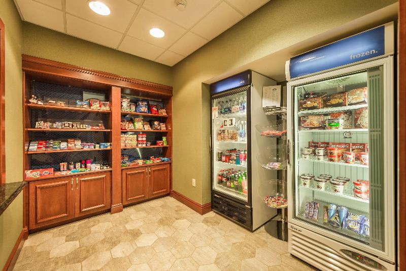 Hampton Inn Presque Isle image