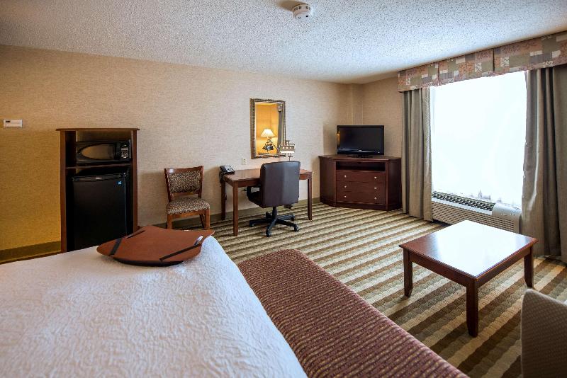 Hampton Inn Presque Isle image