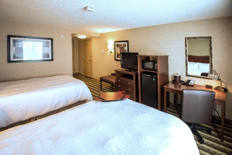 Hampton Inn Presque Isle image