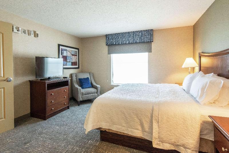 Hampton Inn Presque Isle image