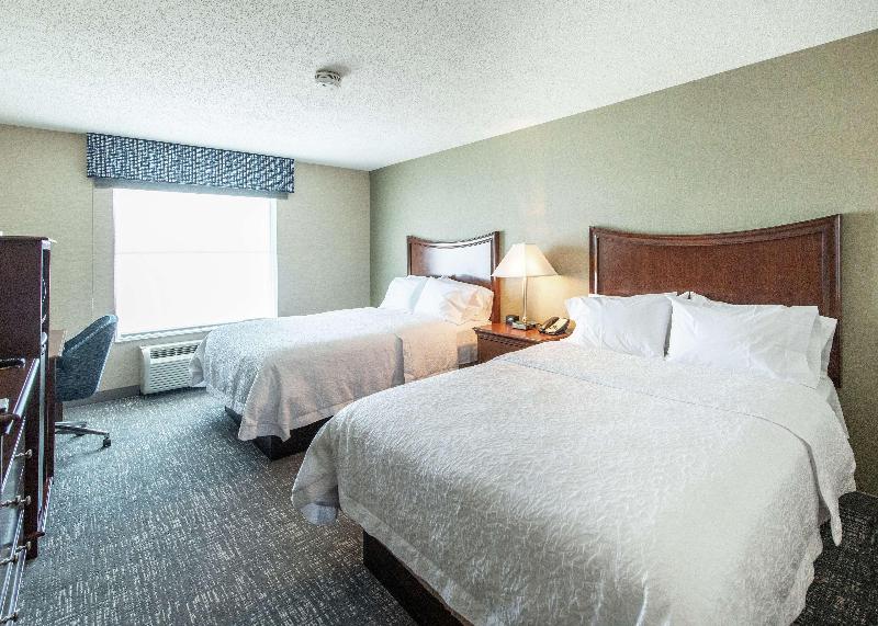 Hampton Inn Presque Isle image