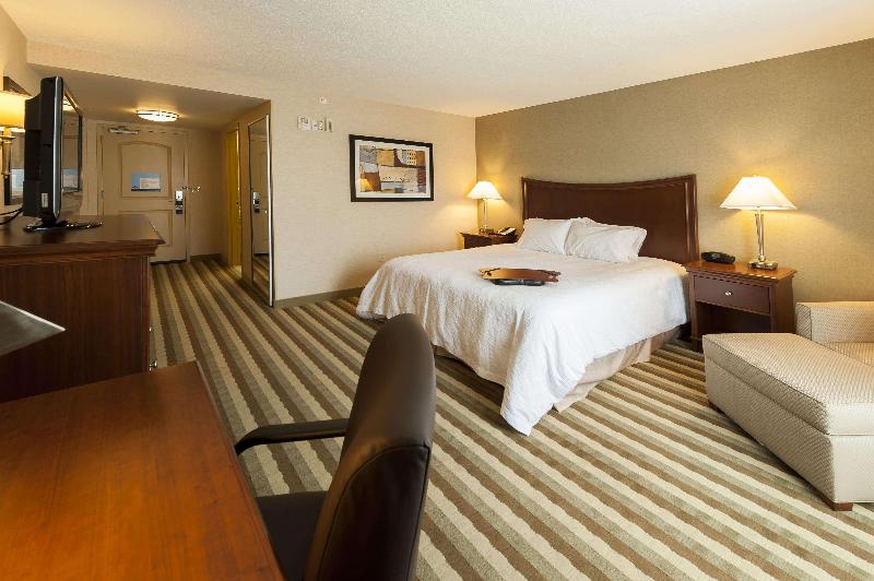 Hampton Inn Presque Isle image