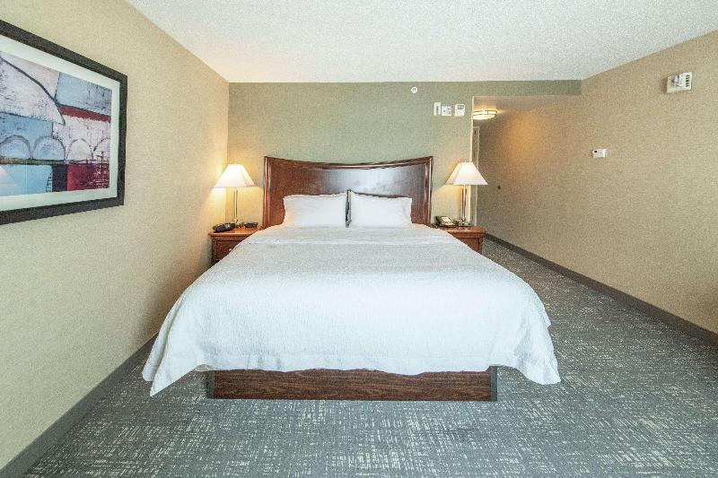 Hampton Inn Presque Isle image