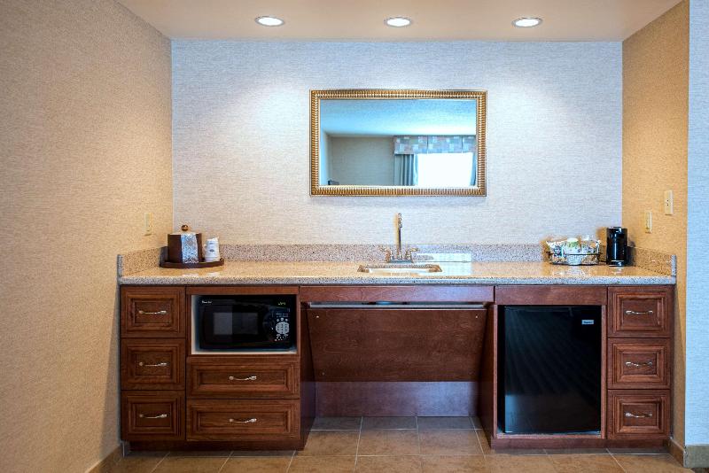 Hampton Inn Presque Isle image
