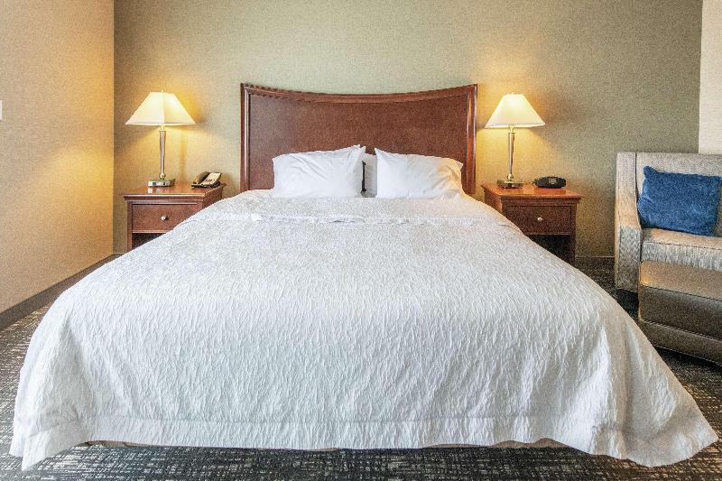 Hampton Inn Presque Isle image