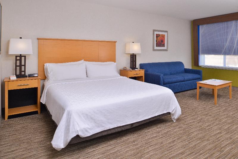 Holiday Inn Express Stockton Southeast photo 20