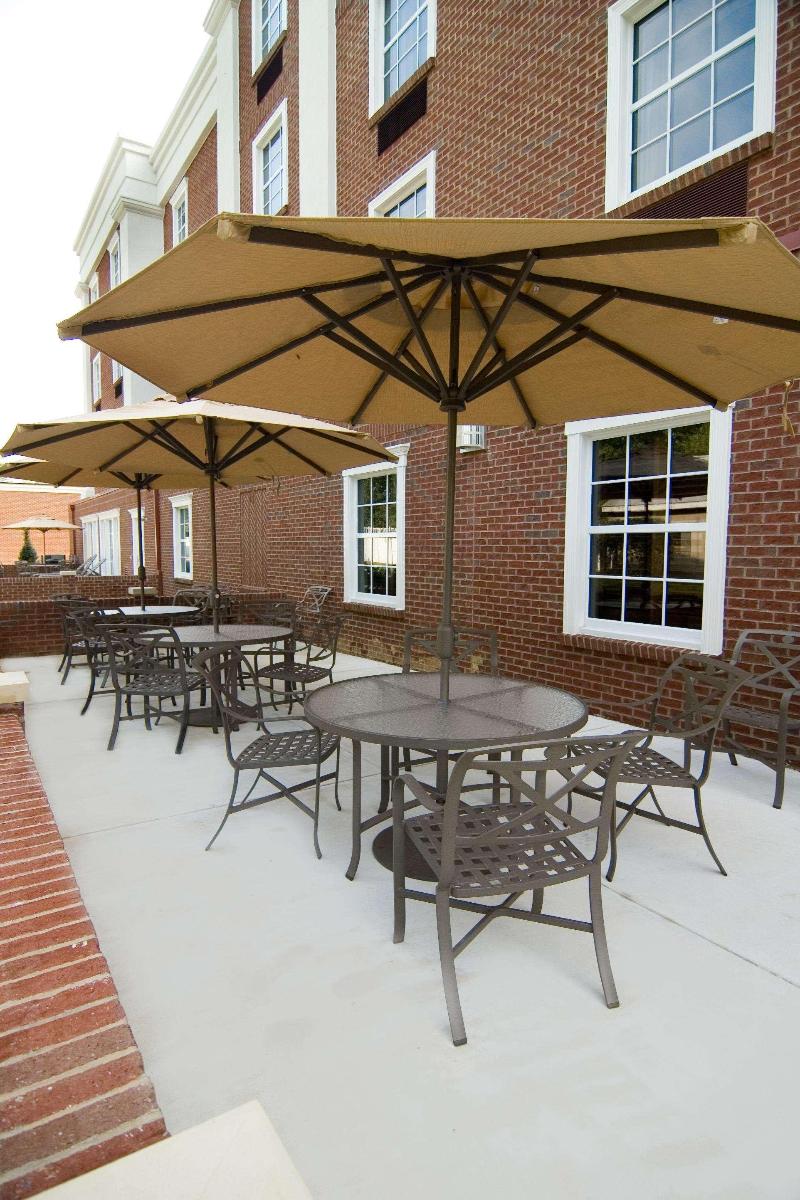 Hampton Inn Easton image