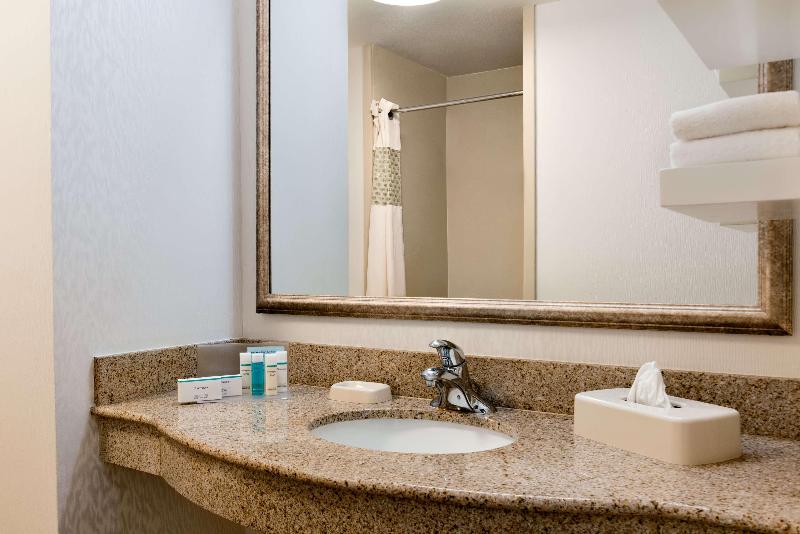 Hampton Inn Gillette image