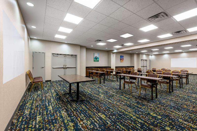 Hampton Inn & Suites Woodward image