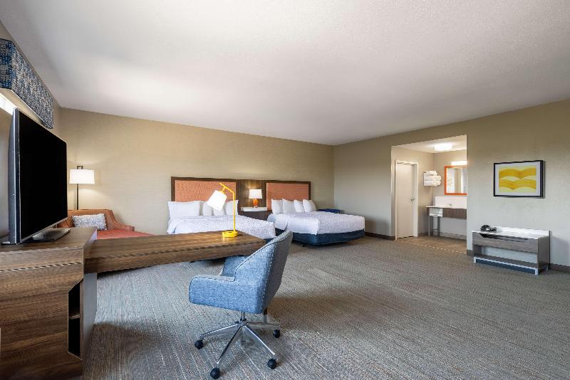 Hampton Inn & Suites Woodward image