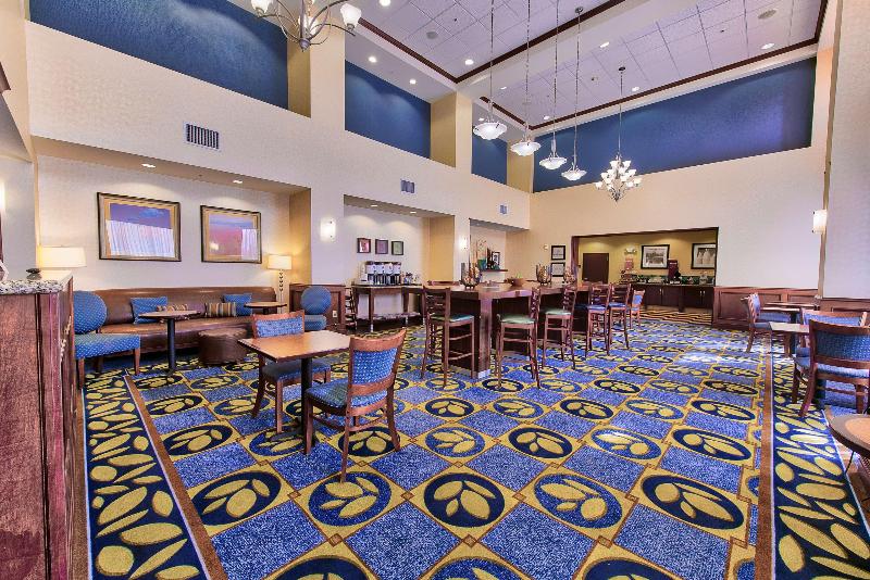 Hampton Inn & Suites Ridgecrest image