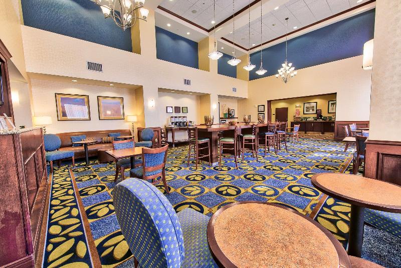Hampton Inn & Suites Ridgecrest image