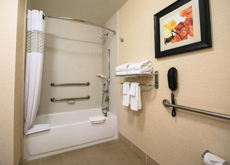 Hampton Inn & Suites Ridgecrest image