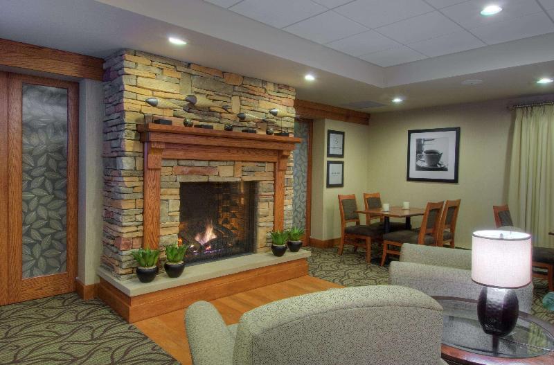 Hampton Inn Wheeling image