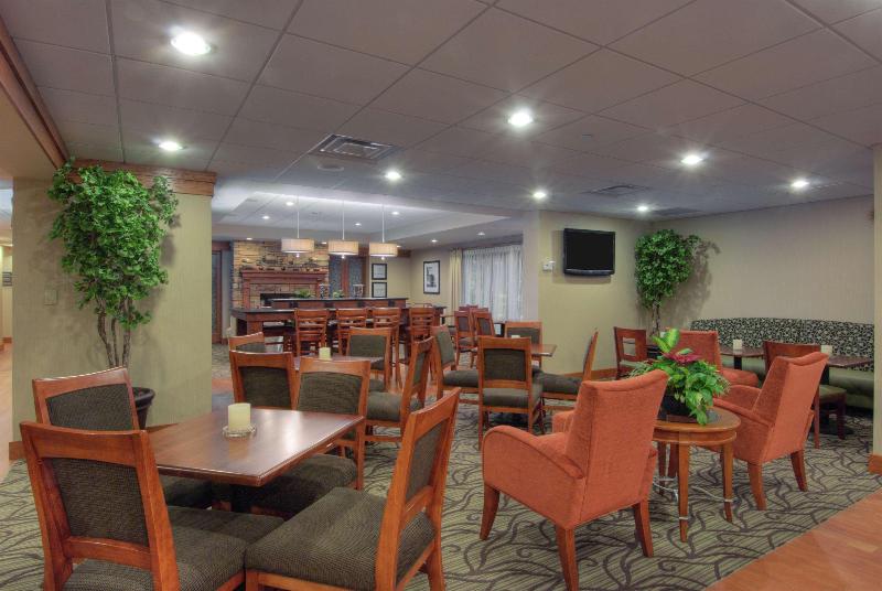 Hampton Inn Wheeling image