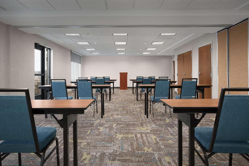 Hampton Inn Yorkville image