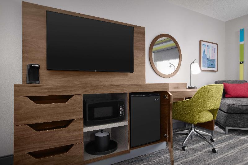 Hampton Inn Yorkville image