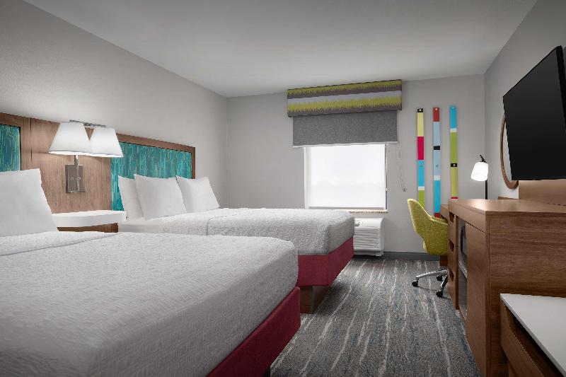 Hampton Inn Yorkville image