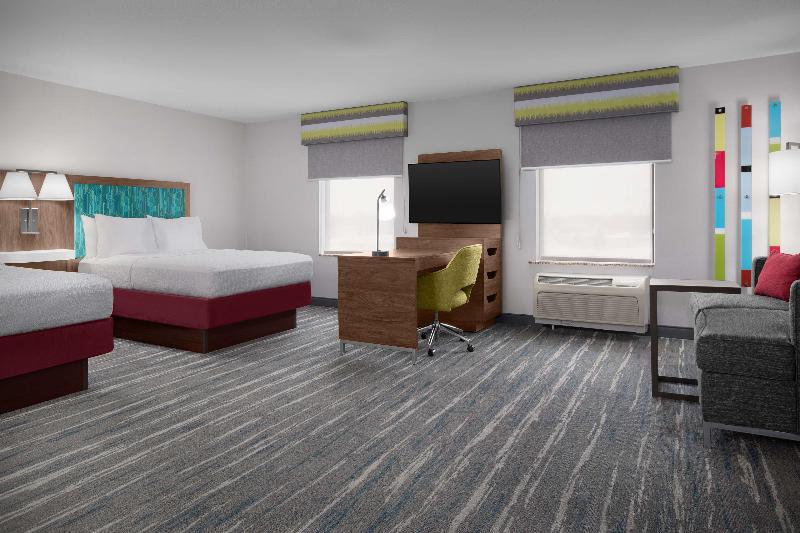 Hampton Inn Yorkville image