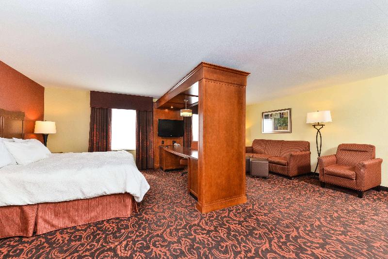 Hampton Inn Yorkville image